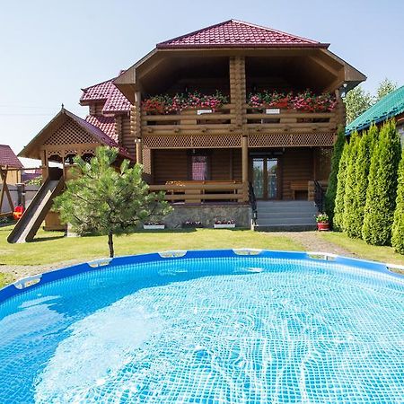 Vila Gostynnyi Dim Zatyshok Dyjda Exteriér fotografie