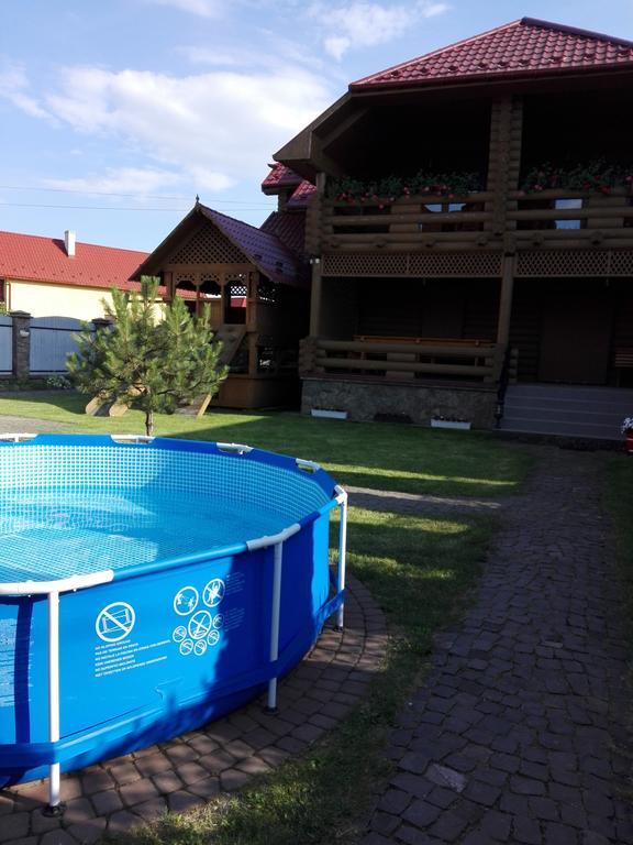 Vila Gostynnyi Dim Zatyshok Dyjda Exteriér fotografie