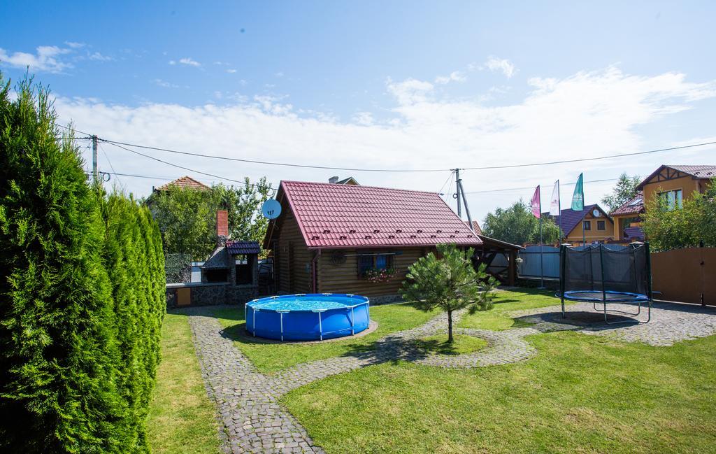 Vila Gostynnyi Dim Zatyshok Dyjda Exteriér fotografie
