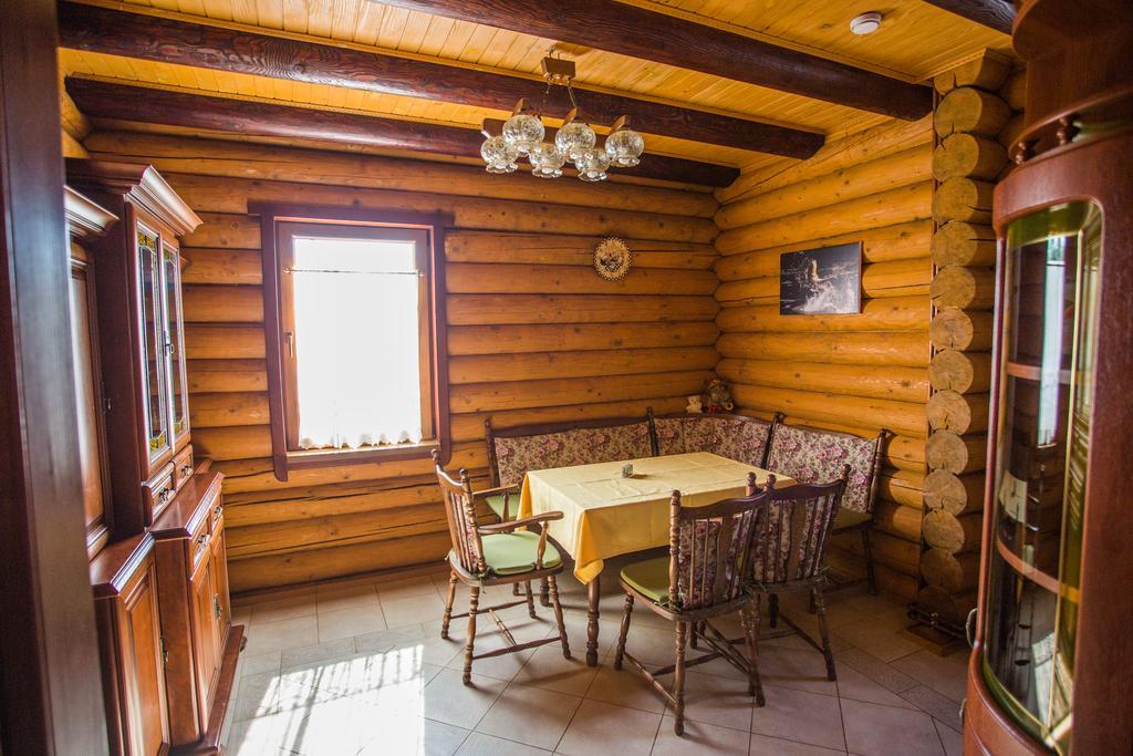 Vila Gostynnyi Dim Zatyshok Dyjda Exteriér fotografie