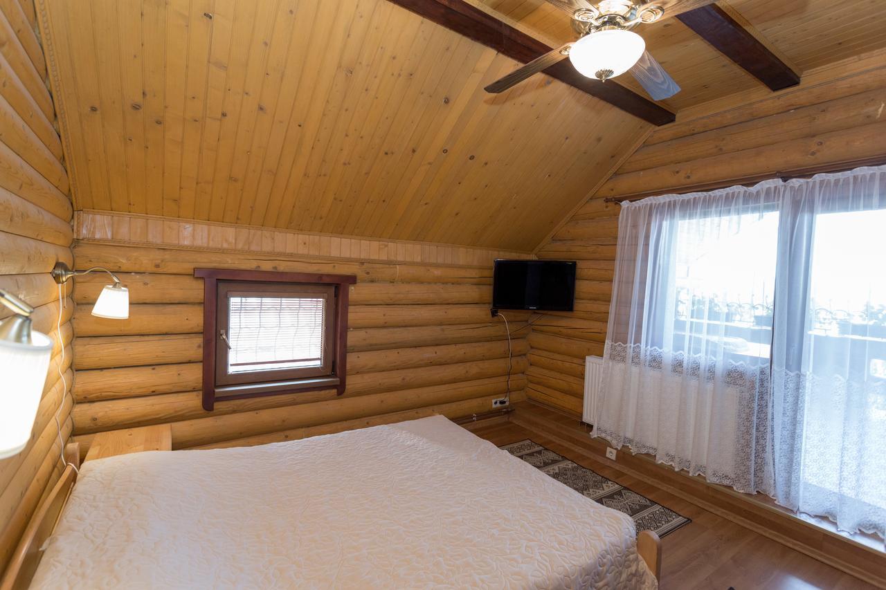 Vila Gostynnyi Dim Zatyshok Dyjda Exteriér fotografie